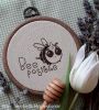 bee.thumb.jpg.0dfb0c19dae0496f770663c36572b89c.jpg