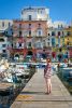 fluppa-inpiedi-procida.thumb.jpg.fb64a179dea4787e7bb7037224a97ad8.jpg