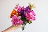 hand-holding-bouquet-flowers_181624-25933.thumb.jpg.96f220381dfb174096a4f0e46b7f8664.jpg